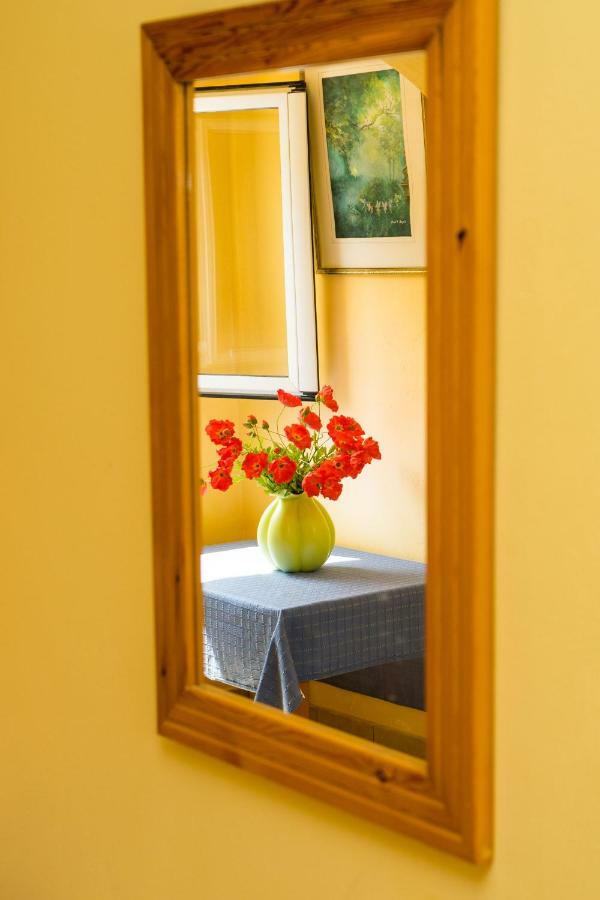2 Bed House With Mountain View Apartment Alykes  Exterior photo